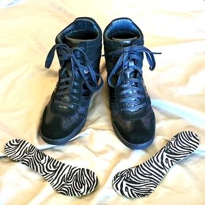 Coach Ladies Sneaker (with Hidden Worn Once Wedges!) Size 8M